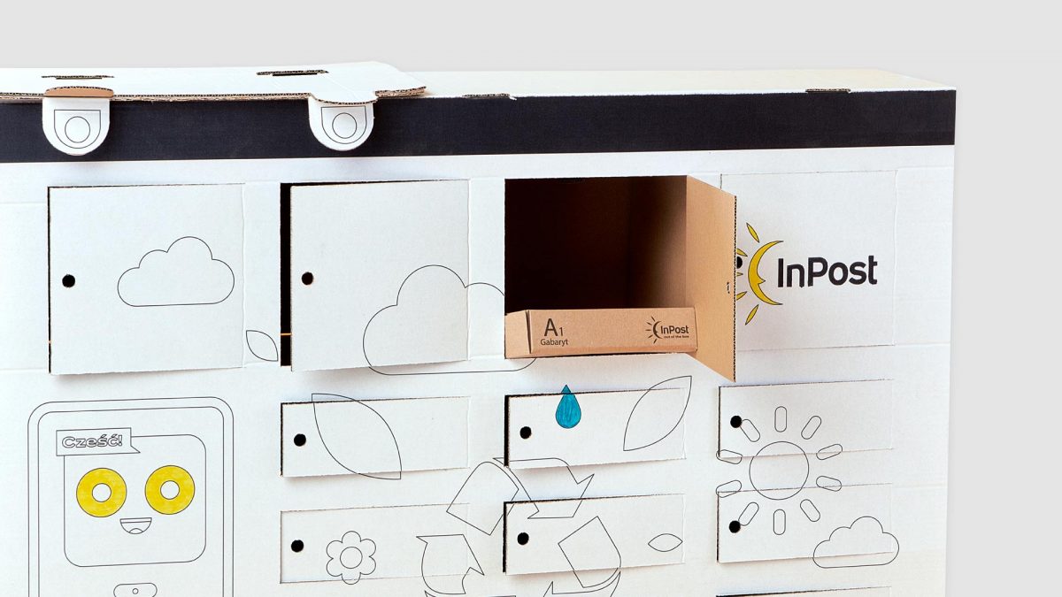 skrzynka kartonowego paczkomatu