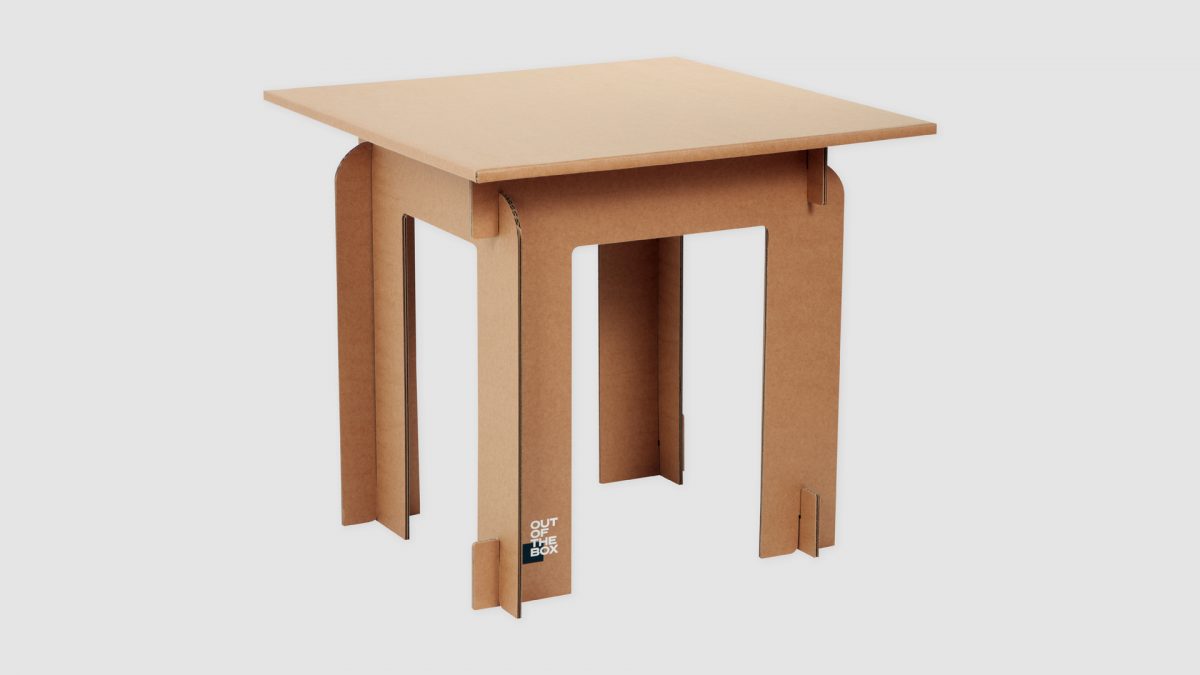 stolik z kartonu