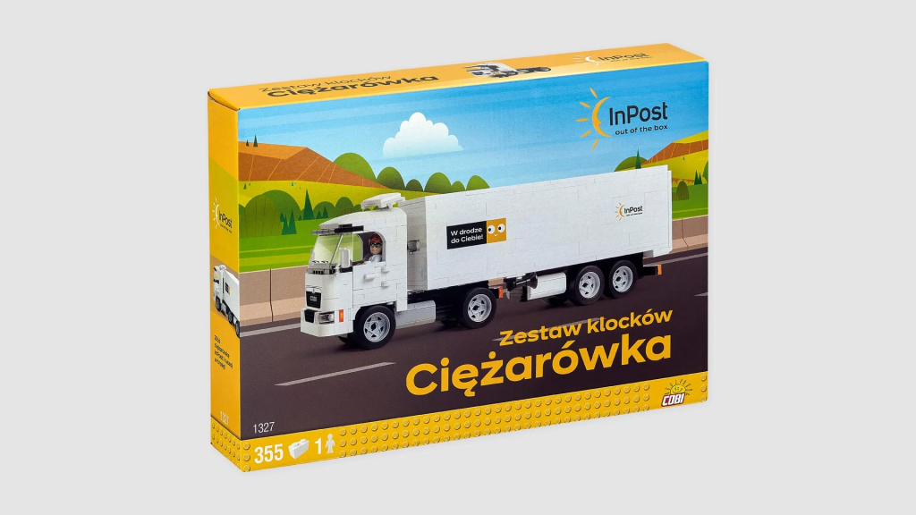Opakowanie zestawu klocków ciężarówki InPost, 355 elementów, jedna figurka.